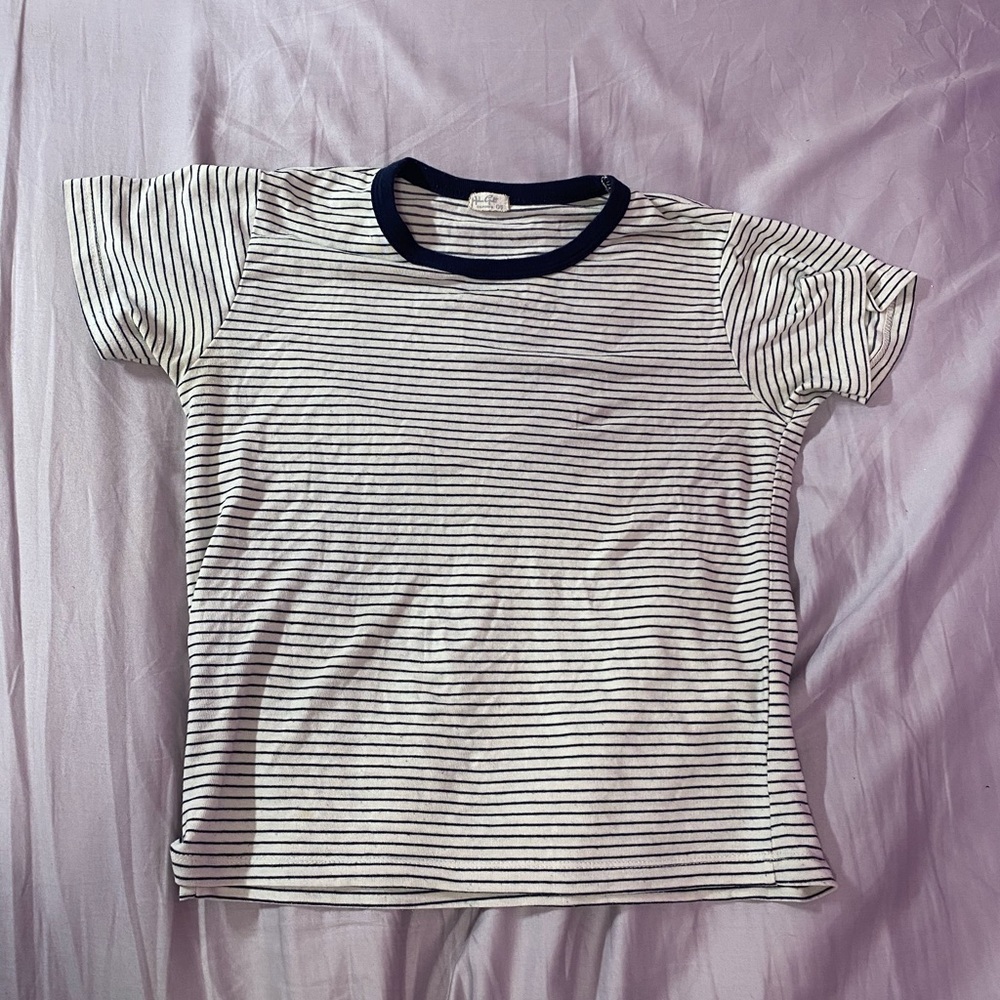 Brandy Melville T shirt